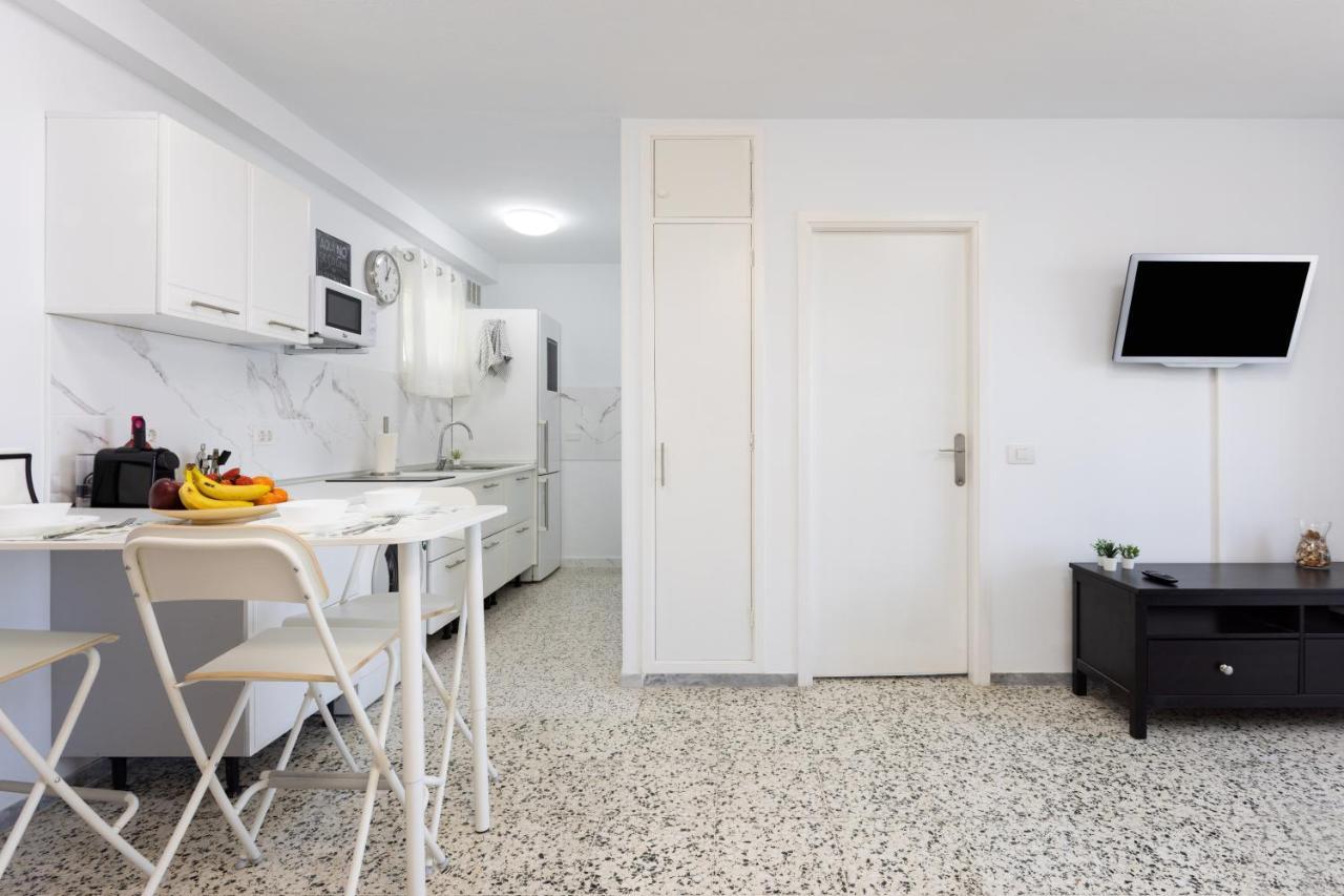 Home2Book Bright Apartment Sea Views, Bajamar Бахамар Экстерьер фото