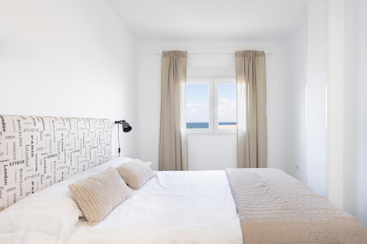 Home2Book Bright Apartment Sea Views, Bajamar Бахамар Экстерьер фото