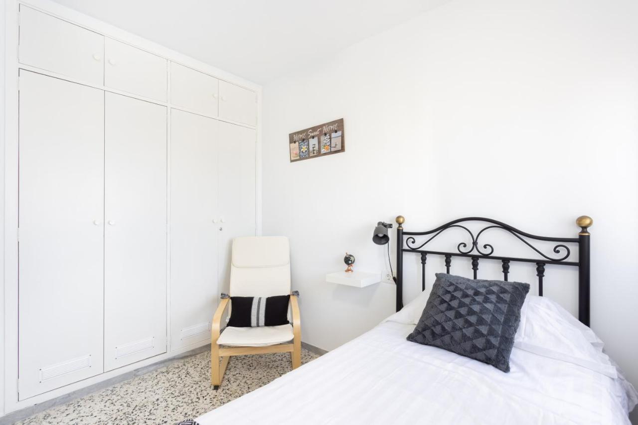 Home2Book Bright Apartment Sea Views, Bajamar Бахамар Экстерьер фото